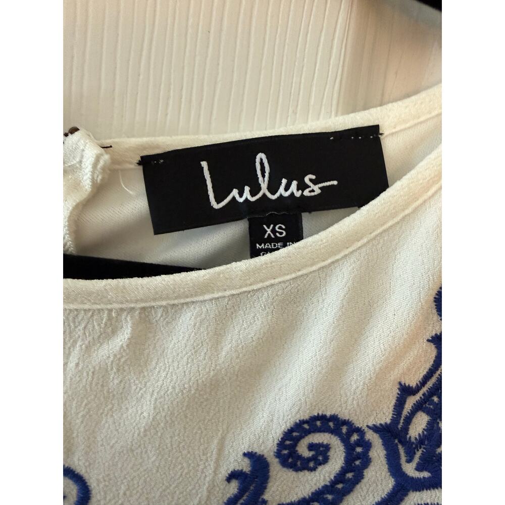 Cute White Lulus Dress with Blue Accent Size XSmall - Picture 5 of 7